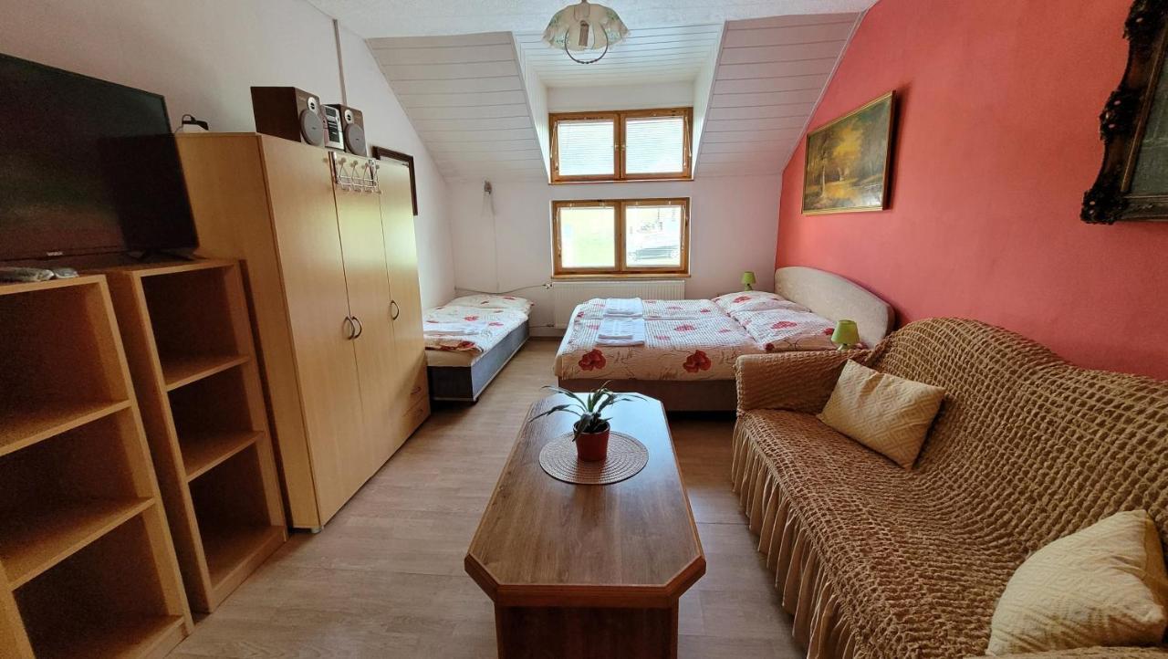 Villa Vraji Hrabušice エクステリア 写真